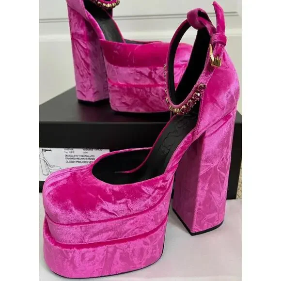NIB Versace Medusa Aevitas Fuchsia Pink Velvet Crystal Platform Pumps 38 8 $1575